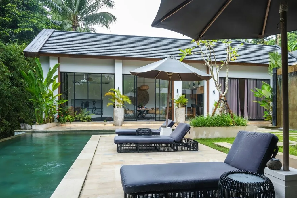 Beachfront Bungalow